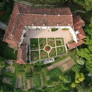 villa-pellegrini.hotelinveneto.com/